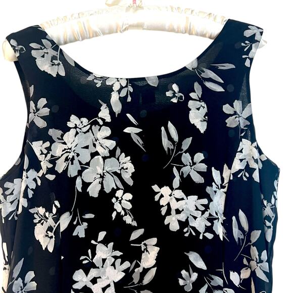 Coldwater Creek Reversable Floral Polka Dot Fit & Flare Dress Sleeveless Size PS - Picture 4 of 9